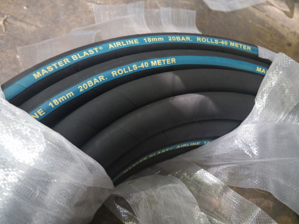 Шланг воздушный MASTER  BLAST AIR LINE / 32 мм, 12 Бар / - Фото